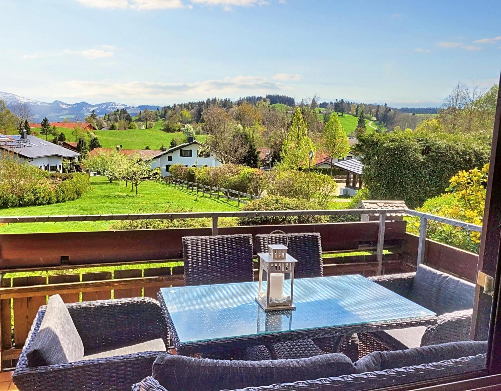 Apartment Lindners Hideaways - Bergnest - Bergblick 6 Pers Balkon Garten Hund Luftkurort Naehe Buchenegger Wasserfaelle Eistobel Bodensee *